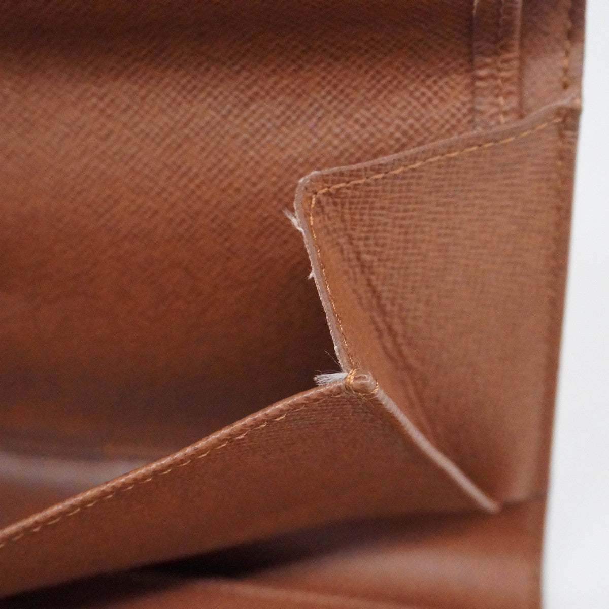 【6cc3148】ルイヴィトン 三つ折り長財布 モノグラム ポルトフォイユインターナショナル M61217 ブラウン【中古】メンズ レディース ユニセックス