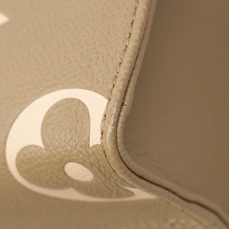 【6cc3186】ルイヴィトン ハンドバッグ モノグラム・アンプラント バイカラー オンザゴーPM M45779 トゥルトレール クレーム 2wayバッグ【中古】レディース