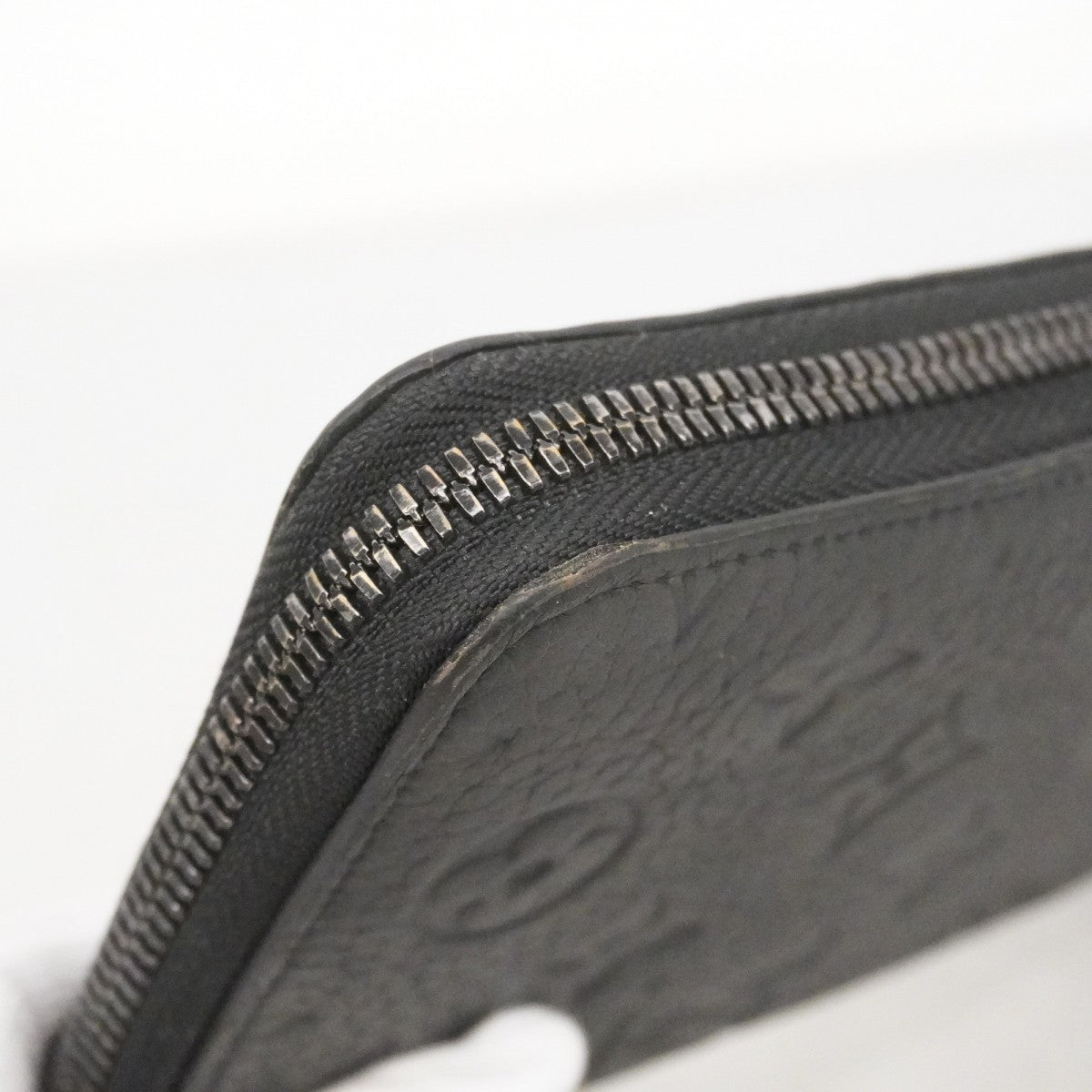 ★最終価格★SALE【6cc3291-k】ルイヴィトン 長財布  モノグラム・トリヨン ジッピーウォレットヴェルティカル M69047 ノワール【中古】メンズ