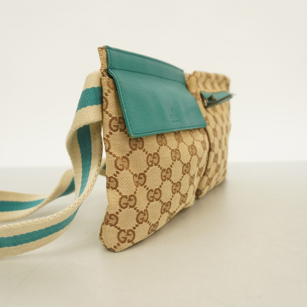 【6cc3879-k】グッチ ウエストバッグ GGキャンバス 28566 キャンバス ブラウン ターコイズブルー シルバー金具【中古】メンズ レディース ユニセックス