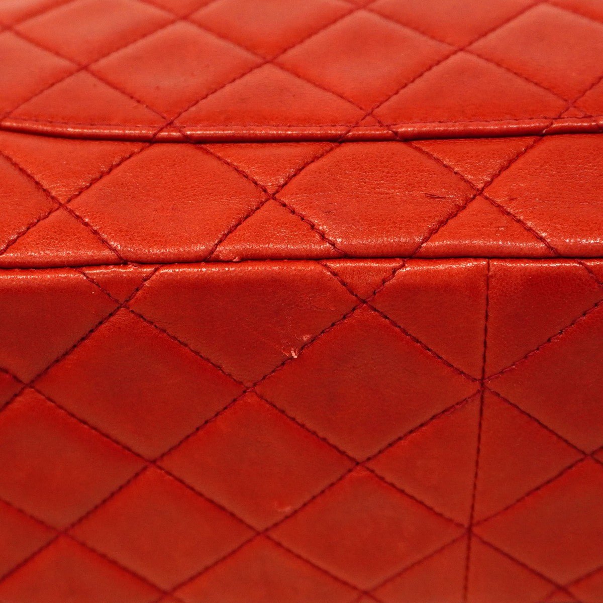 【6cc4020-k】シャネル ショルダーバッグ マトラッセ チェーンショルダー ラムスキン レッド ゴールド金具【中古】レディース