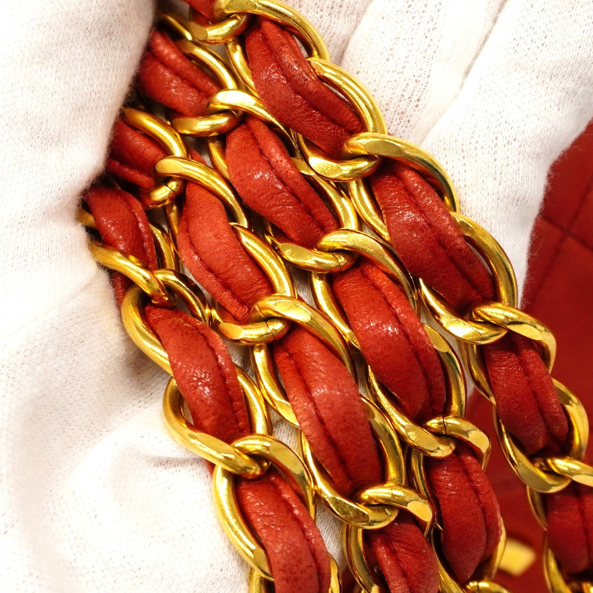 【6cc4020-k】シャネル ショルダーバッグ マトラッセ チェーンショルダー ラムスキン レッド ゴールド金具【中古】レディース