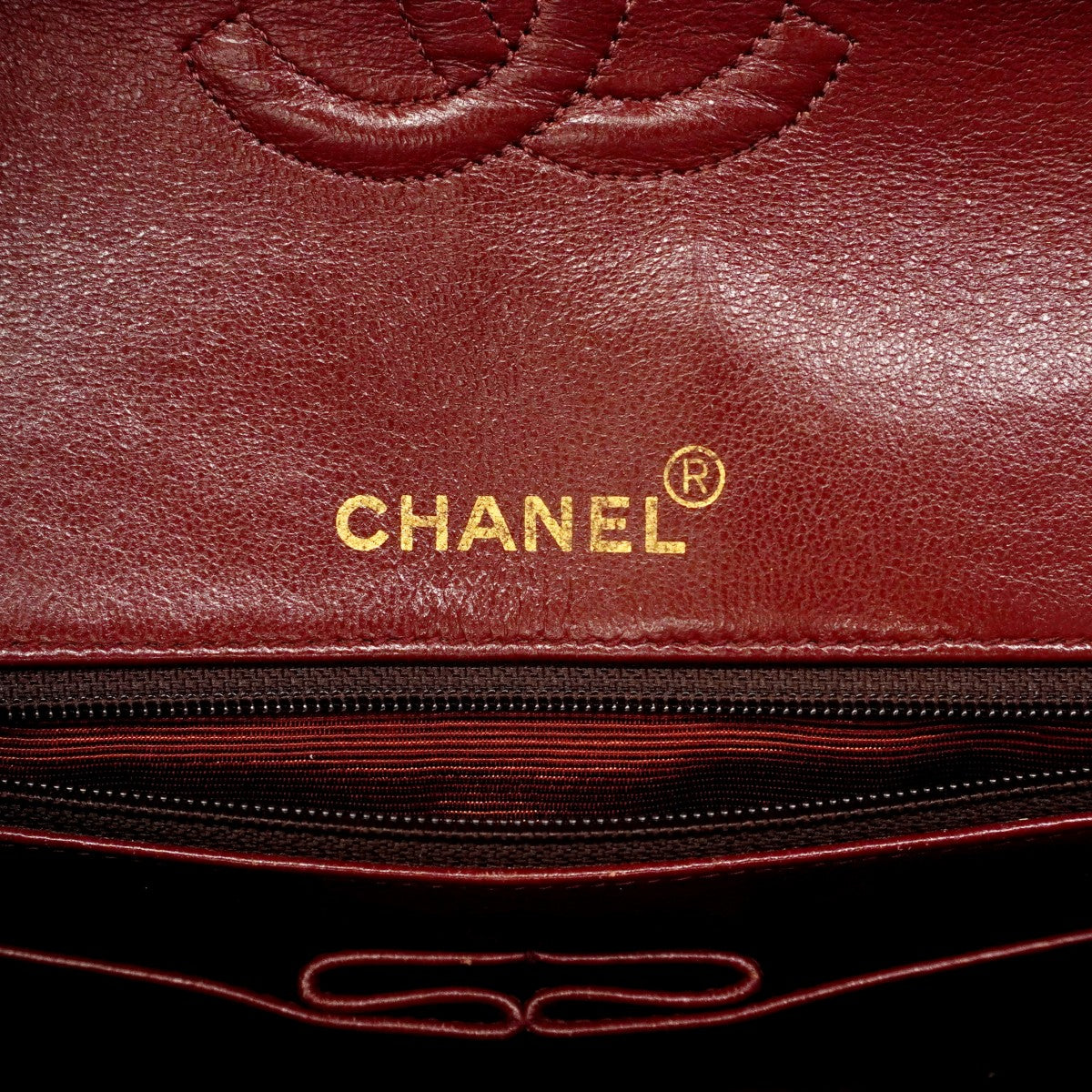 【6cc4022-k】シャネル ショルダーバッグ マトラッセ Wフラップ Wチェーン ラムスキン ブラック ゴールド金具【中古】レディース