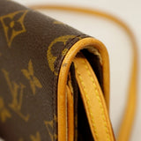 【6cc4097】ルイヴィトン ショルダーバッグ モノグラム ポシェットツインGM M51852 ブラウン【中古】レディース