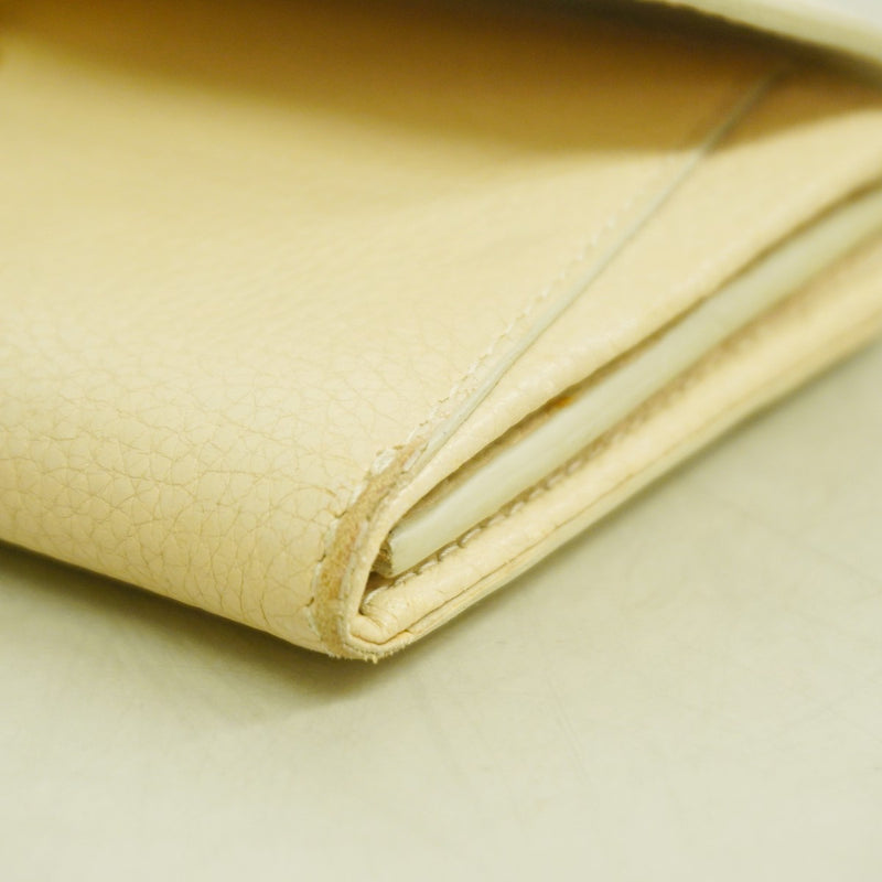 ★SALE【6cc4200】サルヴァトーレフェラガモ 長財布 ガンチーニ レザー オフホワイト ゴールド金具【中古】レディース