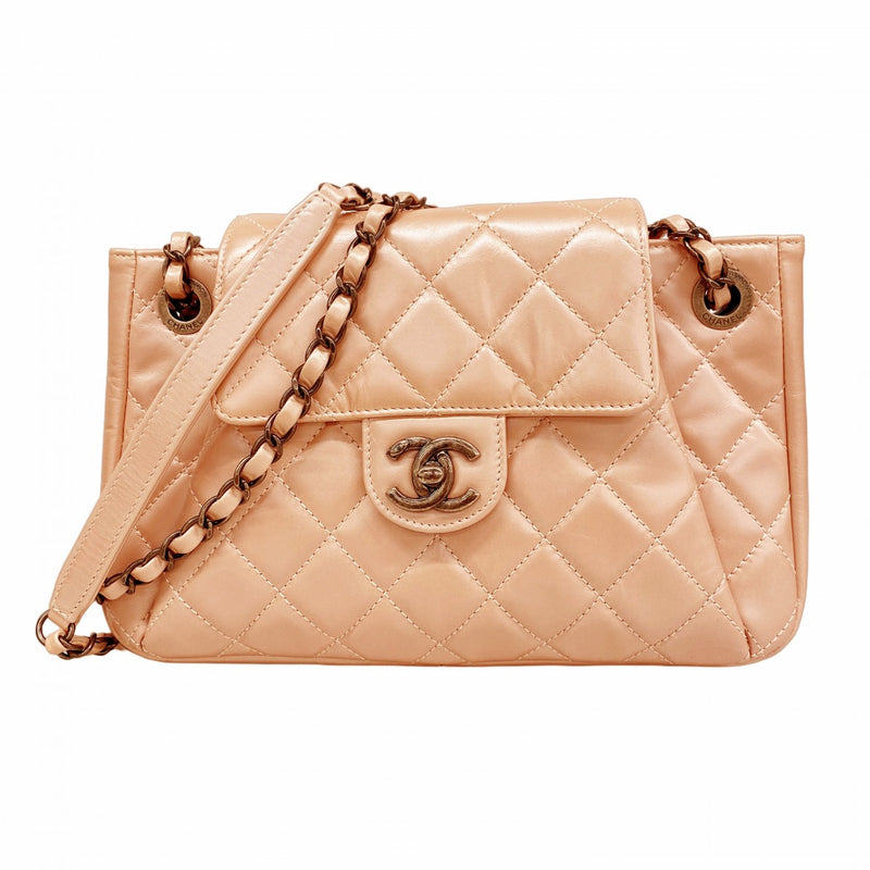 ★最終価格★SALE【6cd4468-k】シャネル ショルダーバッグ マトラッセ Wチェーン パリスソウル レザー カーフスキン ピンク シルバー金具【中古】レディース