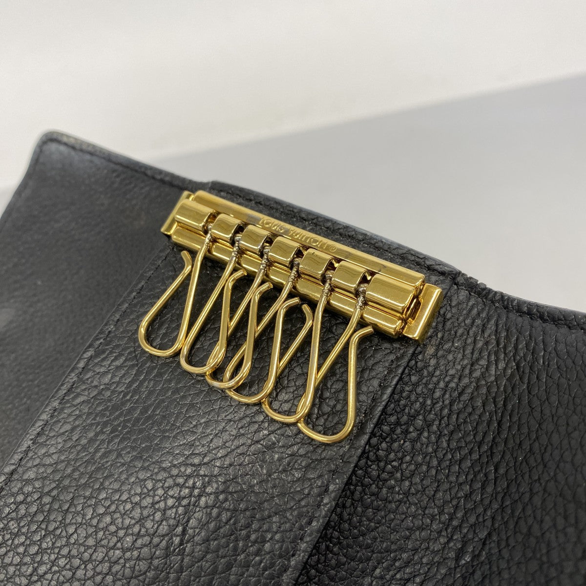 【6cd4641-k】ルイヴィトン キーケース モノグラム・アンプラント ミュルティクレ6 M64421 ノワール【中古】メンズ レディース ユニセックス