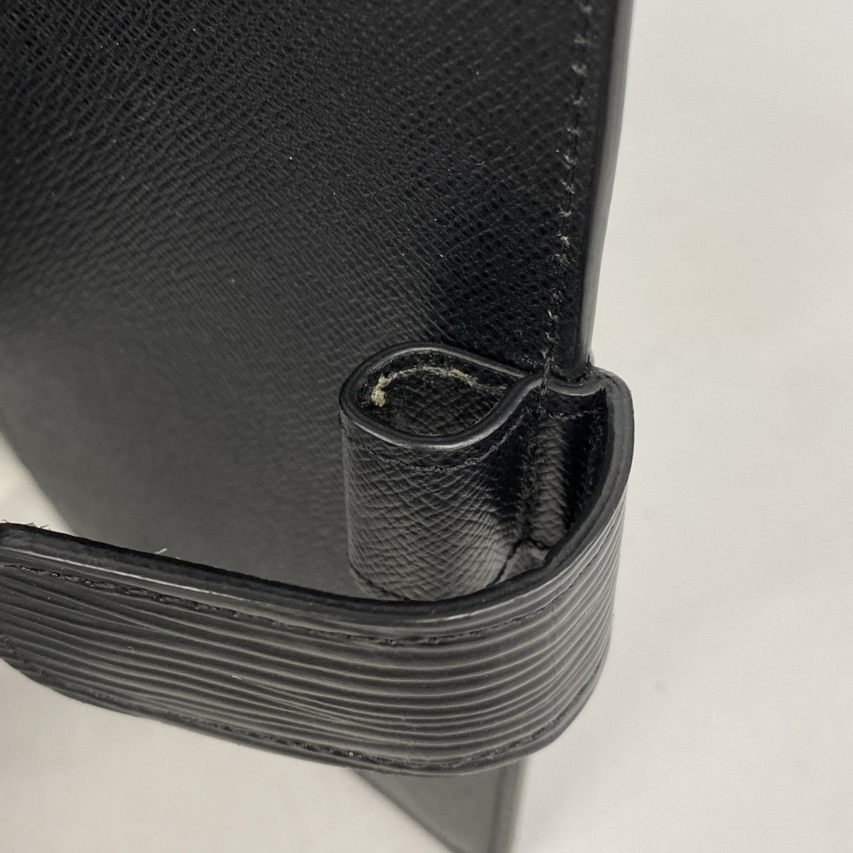 【6cd4642-k】ルイヴィトン 手帳カバー エピ アジェンダMM R20042 ノワール【中古】メンズ レディース ユニセックス