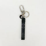 【6cd4802】ルイヴィトン キーホルダー・チャーム モノグラム・エクリプス ポルトクレドラゴンヌ M61950 ブラック シルバー【中古】メンズ