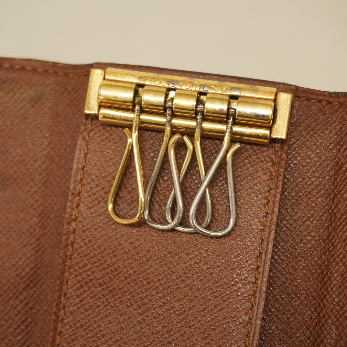 ★SALE【6cd4961】ルイヴィトン キーケース モノグラム ミュルティクレ4 M69517 ブラウン【中古】メンズ レディース ユニセックス