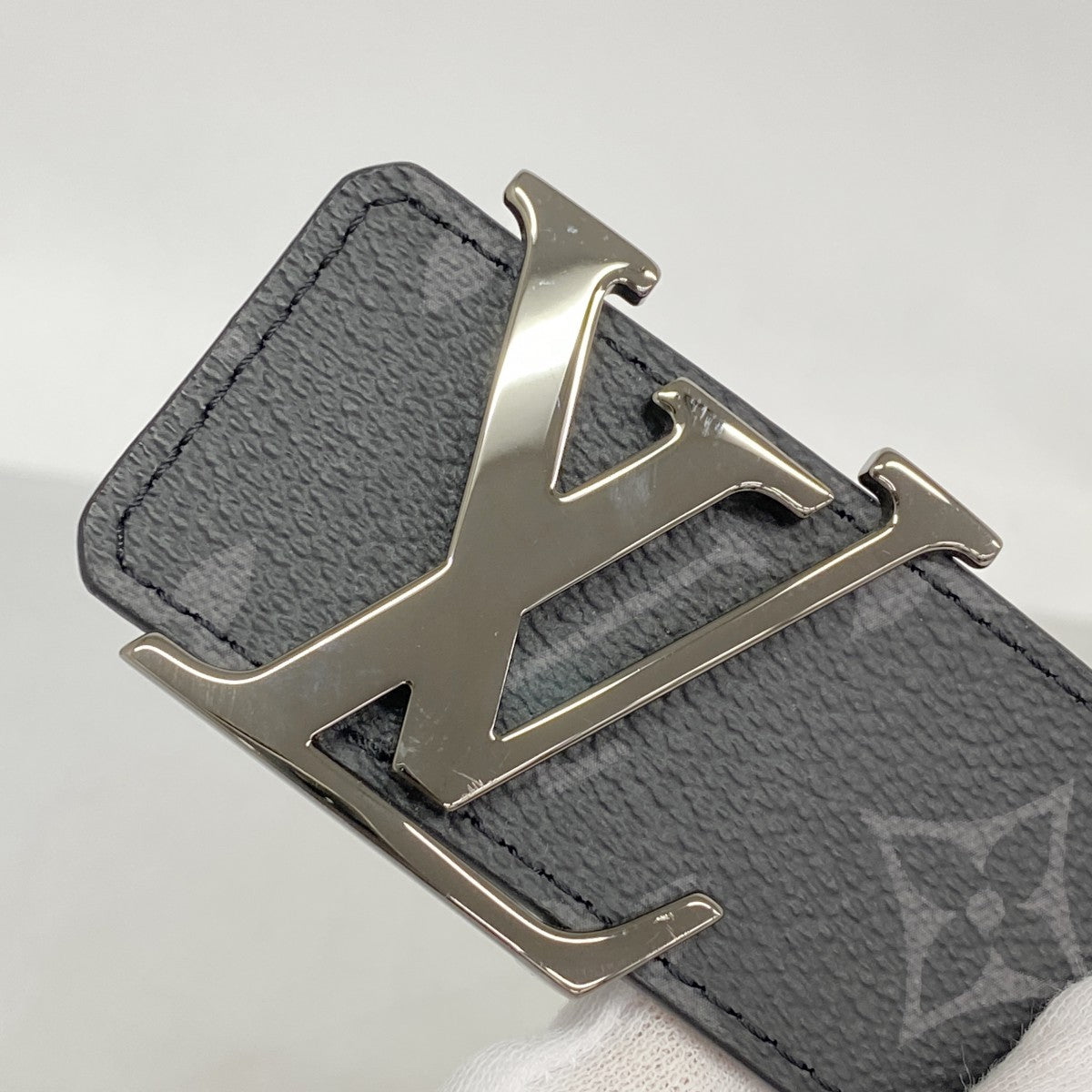 【6db1336-k】ルイヴィトン ベルト モノグラム・エクリプス LVイニシャル40MMリバーシブル M9043Q ブラック【中古】メンズ
