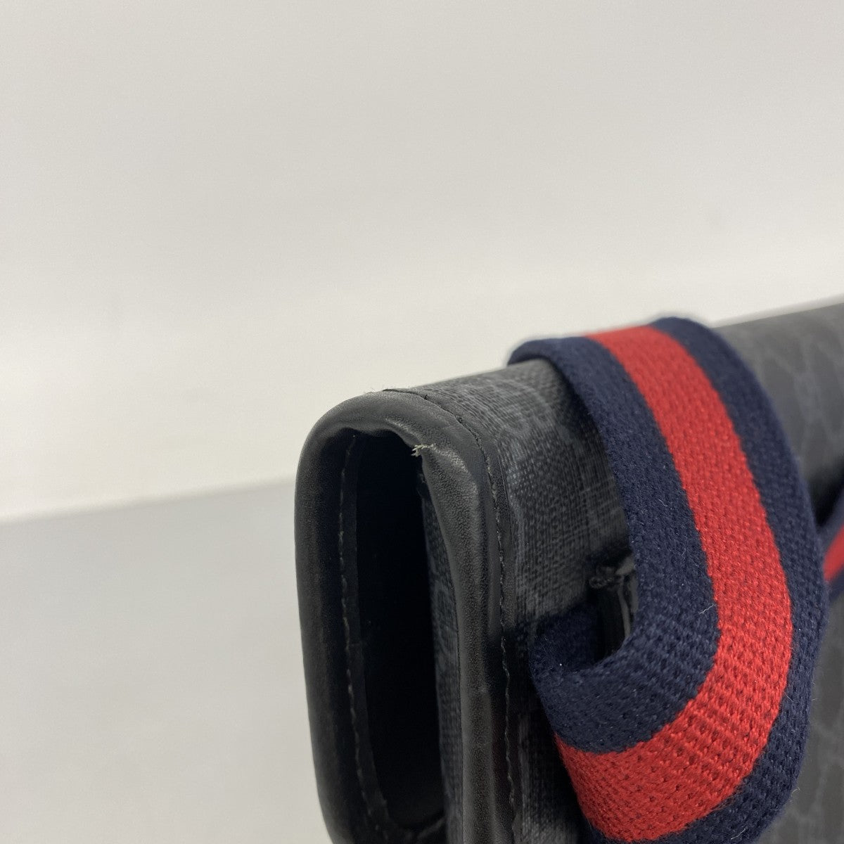★在庫処分★最終価格【6db1625-k】グッチ ウエストバッグ GGスプリーム 598113 PVC ブラック グレー シルバー金具【中古】メンズ