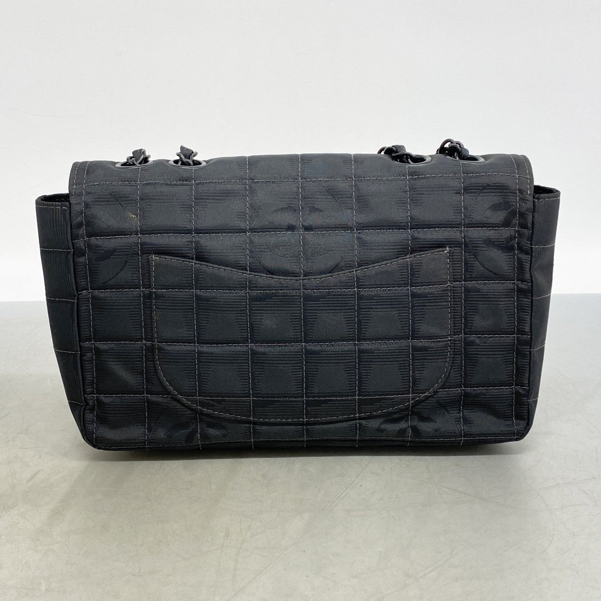 ★最終価格★SALE【6dc2885】シャネル ショルダーバッグ ニュートラベル Wチェーン ナイロン ブラック シルバー金具【中古】レディース