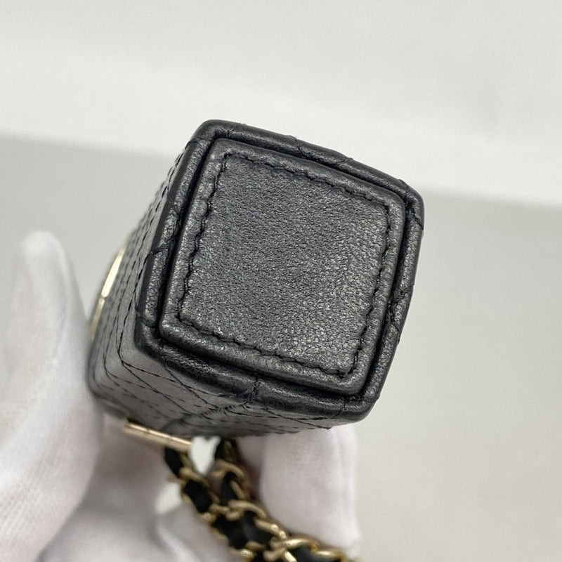 ★最終価格★SALE【6dc3766-k】シャネル リップケース マトラッセ ラムスキン ブラック シャンパンゴールド金具【中古】レディース