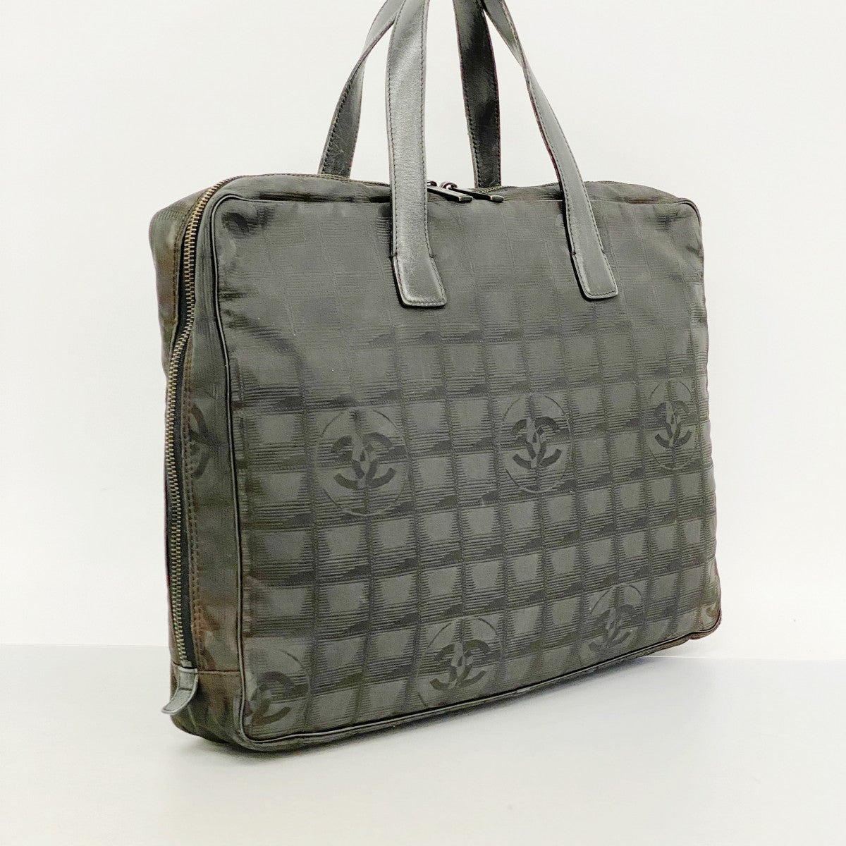 ★最終価格★SALE【6de5546-k】シャネル ハンドバッグ ニュートラベル ナイロン ブラック【中古】レディース