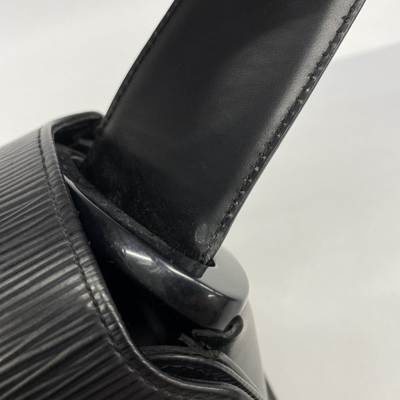 ★最終価格★SALE【6de5846-k】ルイヴィトン ショルダーバッグ エピ ノクターンGM M52172 ノワール【中古】レディース
