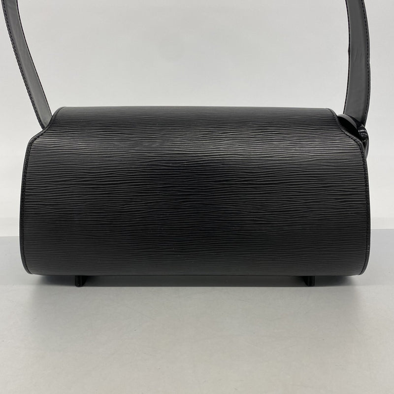 ★最終価格★SALE【6de5846-k】ルイヴィトン ショルダーバッグ エピ ノクターンGM M52172 ノワール【中古】レディース