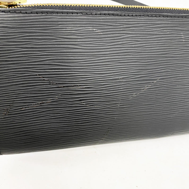 ★SALE【6de6412】ルイヴィトン ポーチ エピ ポシェットアクセソワール M52942 ノワール【中古】レディース
