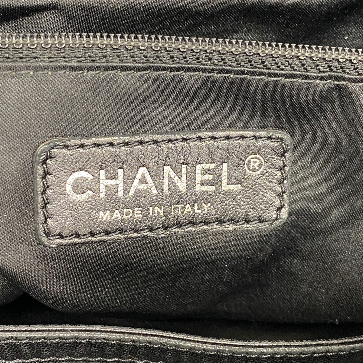 ★SALE【6de6417】シャネル ショルダーバッグ マトラッセ チェーンショルダー ラムスキン ブラック シルバー金具【中古】レディース