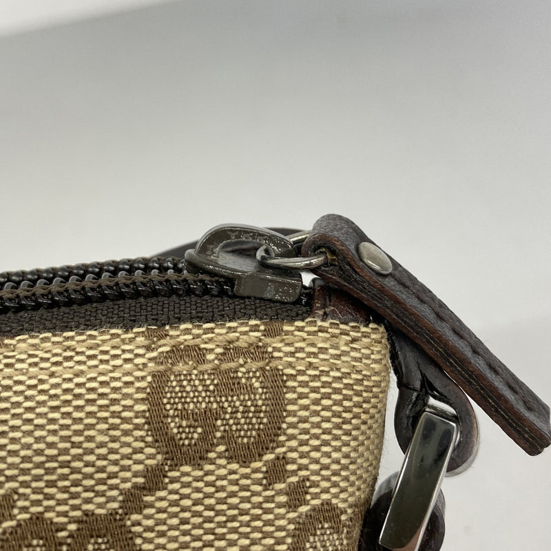 【6de6432-k】グッチ ポーチ GGキャンバス 07198 キャンバス ベージュ ブラウン シルバー金具【中古】レディース