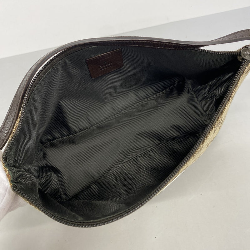 【6de6432-k】グッチ ポーチ GGキャンバス 07198 キャンバス ベージュ ブラウン シルバー金具【中古】レディース