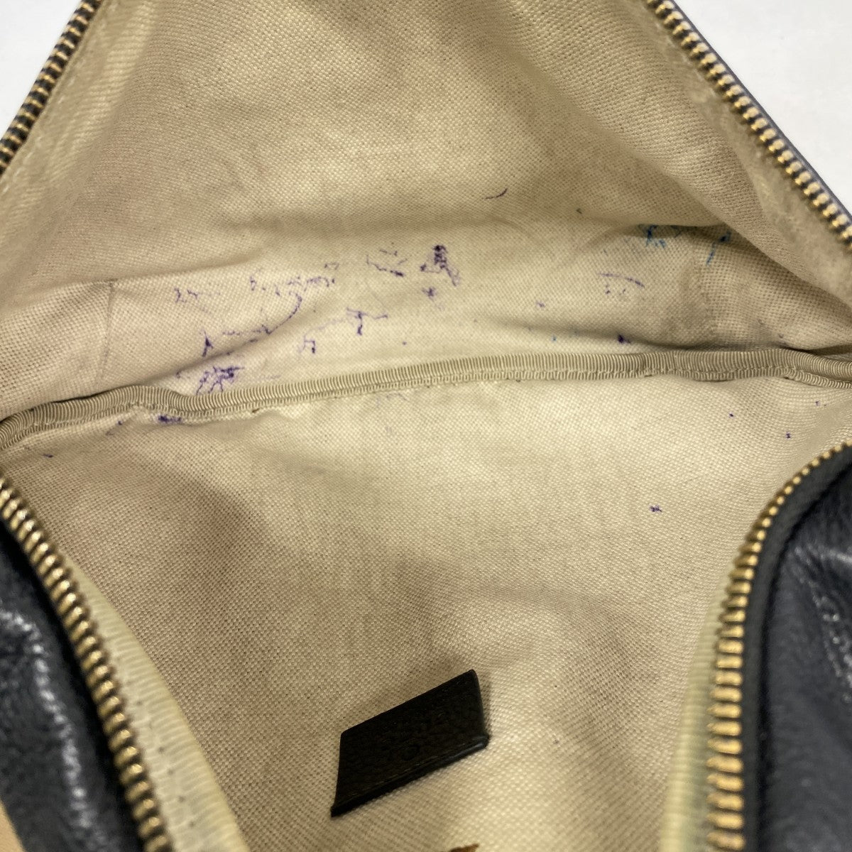 ★SALE【6ea0003-k】グッチ ウエストバッグ 530412 レザー ブラック ゴールド金具【中古】メンズ
