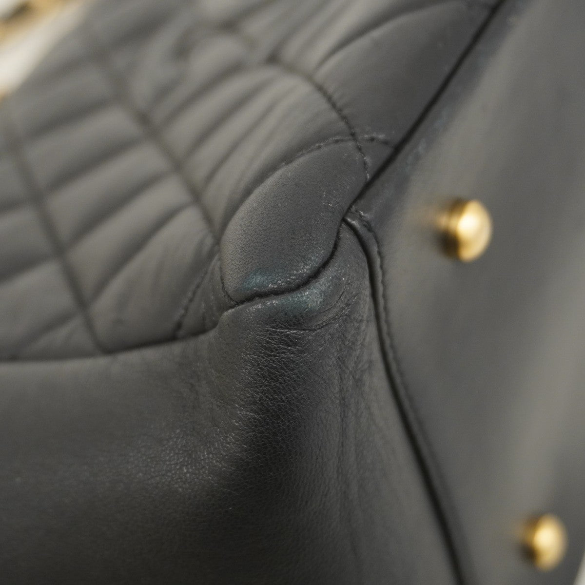 ★SALE【6eb0572-k】シャネル ハンドバッグ マトラッセ ラムスキン ブラック ゴールド金具【中古】レディース
