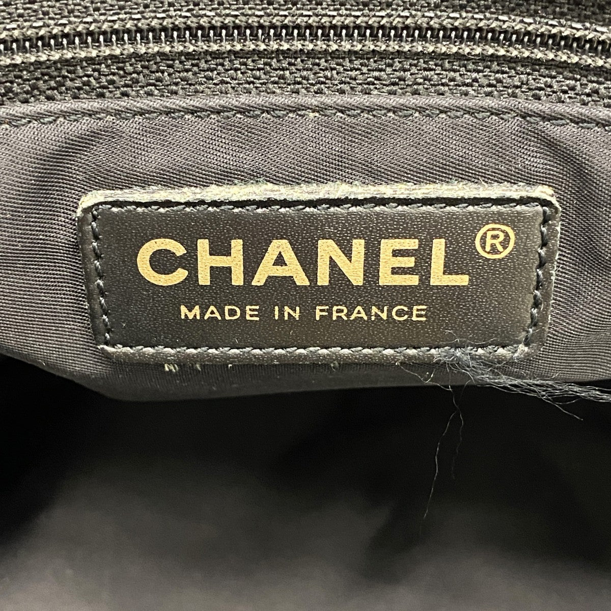 【6eb1094-k】シャネル トートバッグ ニュートラベル ナイロン ブラック シャンパンゴールド金具【中古】レディース