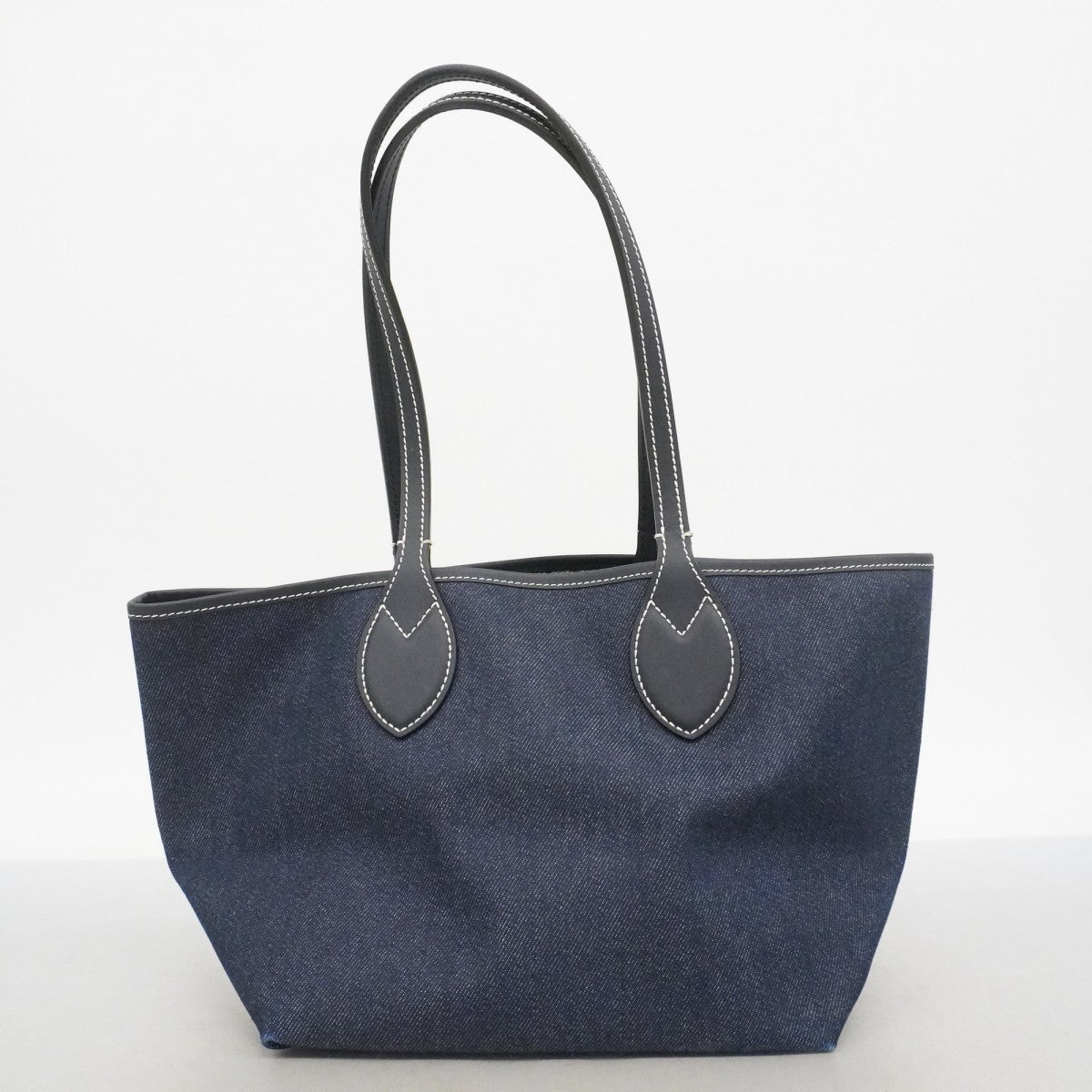 【6eb1347】グッチ トートバッグ トーティッシマ 820496 デニム ネイビー シルバー金具【中古】レディース