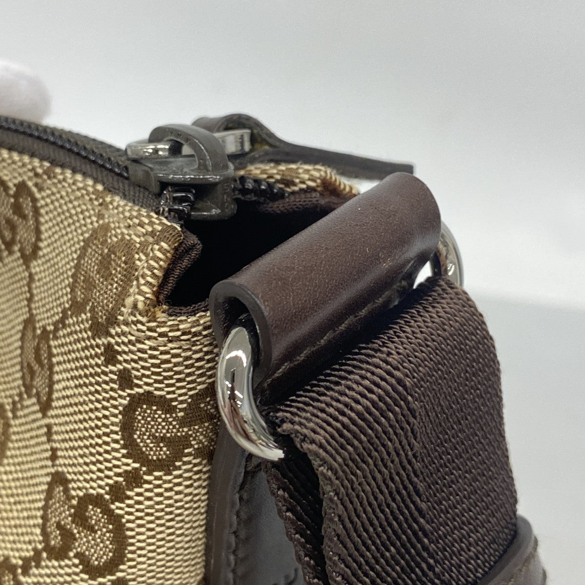【6eb1354-k】グッチ ショルダーバッグ GGキャンバス 145857 キャンバス ブラウン シルバー金具【中古】レディース