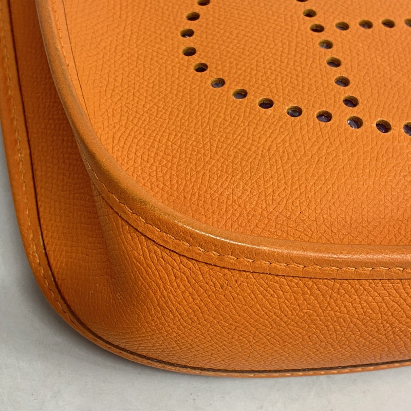 【6eb1760】エルメス ショルダーバッグ エヴリンTPM ヴォーエプソン オレンジ シルバー金具 □H刻印【中古】レディース
