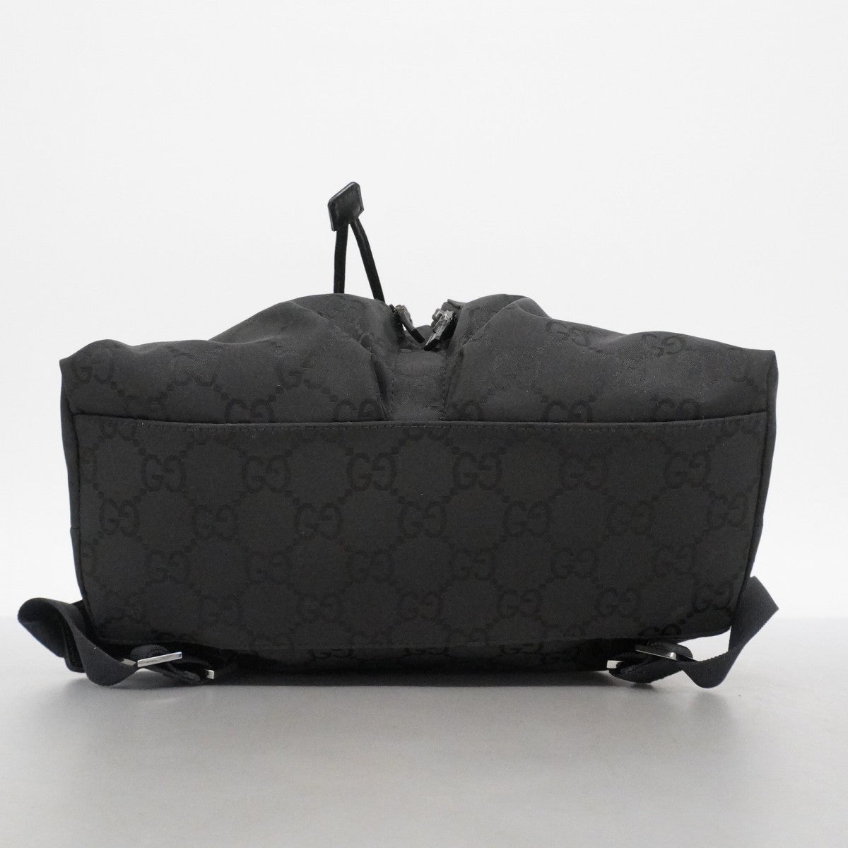 【6ec2857】グッチ リュック・デイパック GGナイロン 003 0238 ナイロン ブラック シルバー金具【中古】レディース