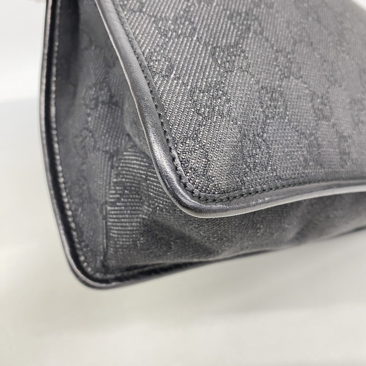 【6ec2915-k】グッチ ショルダーバッグ 90656 デニム ブラック シルバー金具【中古】レディース