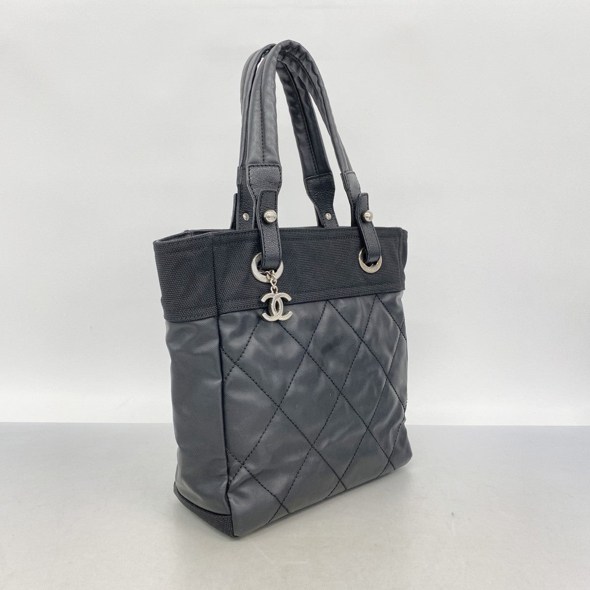 【6ec2931-k】シャネル トートバッグ パリビアリッツ キャンバス ブラック シルバー金具【中古】レディース