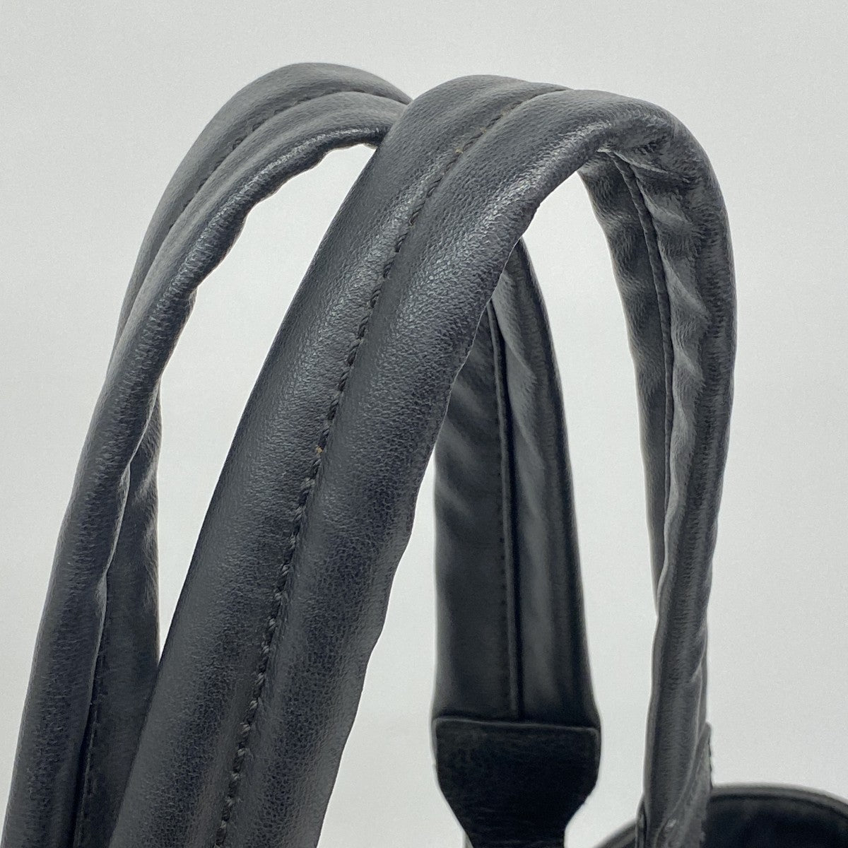 【6ec2931-k】シャネル トートバッグ パリビアリッツ キャンバス ブラック シルバー金具【中古】レディース
