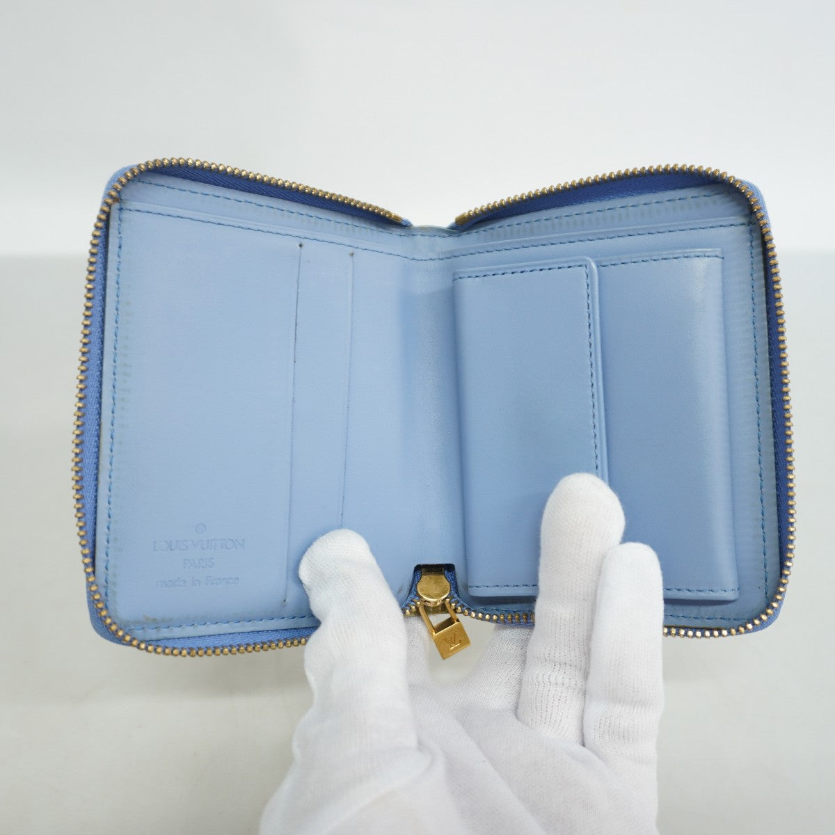 ★在庫処分★SALE【6ed4019-k】ルイヴィトン 財布 ヴェルニ ブルーム M91016 ベビーブルー【中古】レディース