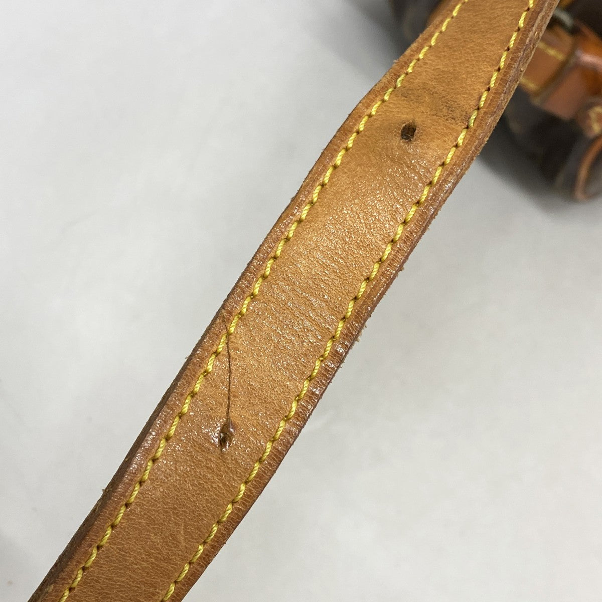 【6ed4236】ルイヴィトン ショルダーバッグ モノグラム ソミュール30 M42256 ブラウン【中古】レディース