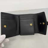 【6ed4392-k】グッチ 三つ折り財布 シェリーライン 476081 レザー ブラック ゴールド金具【中古】レディース