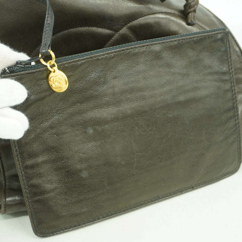 【6ed4402-k】シャネル ショルダーバッグ チェーンショルダー ラムスキン ブラック ゴールド金具【中古】レディース