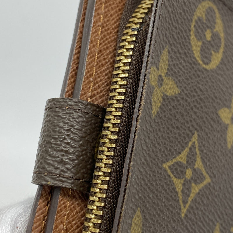 【6ed4437】ルイヴィトン 財布 モノグラム コンパクトジップ M61667 ブラウン【中古】レディース