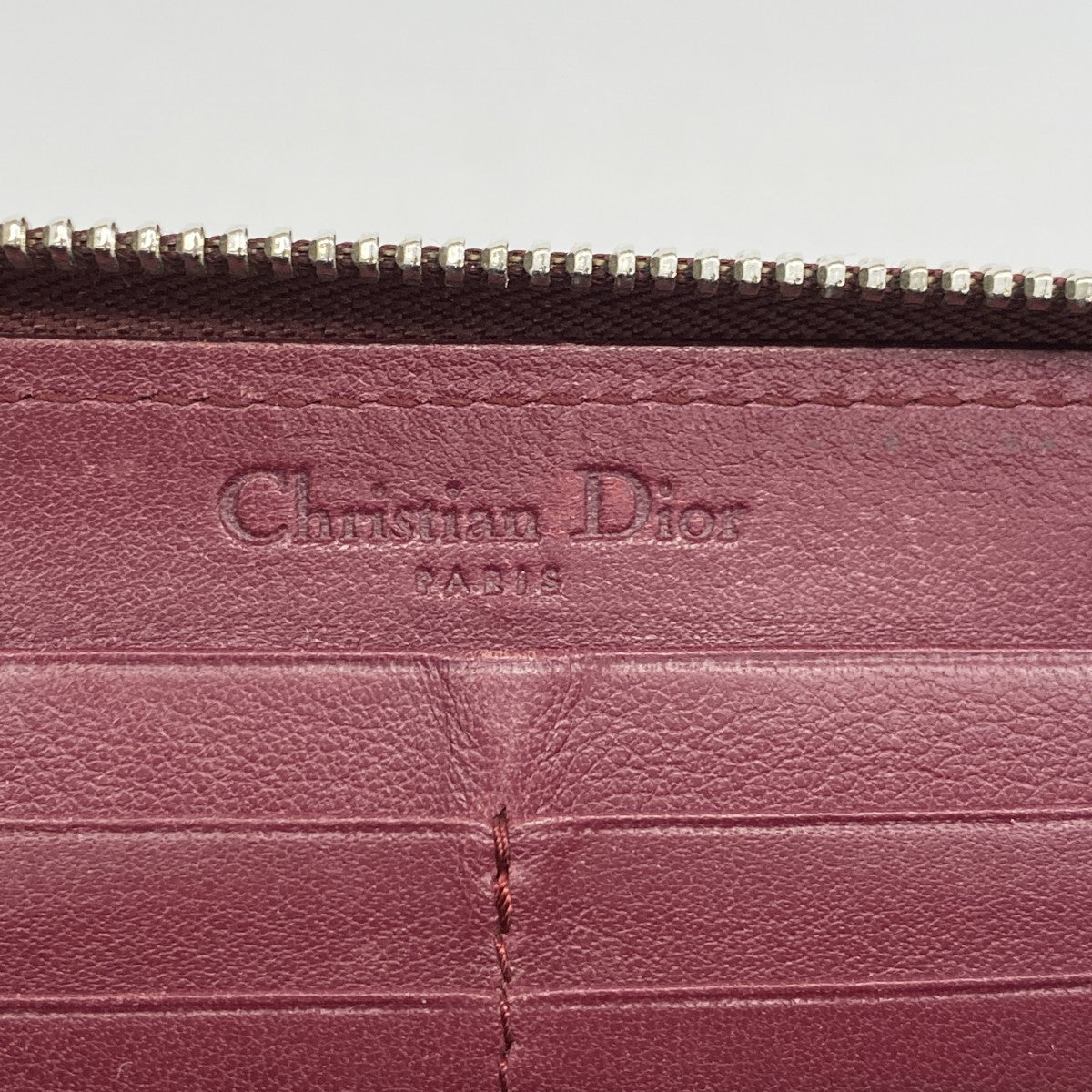 【6ed4482】クリスチャンディオール 長財布 エナメル ボルドー シルバー金具【中古】レディース