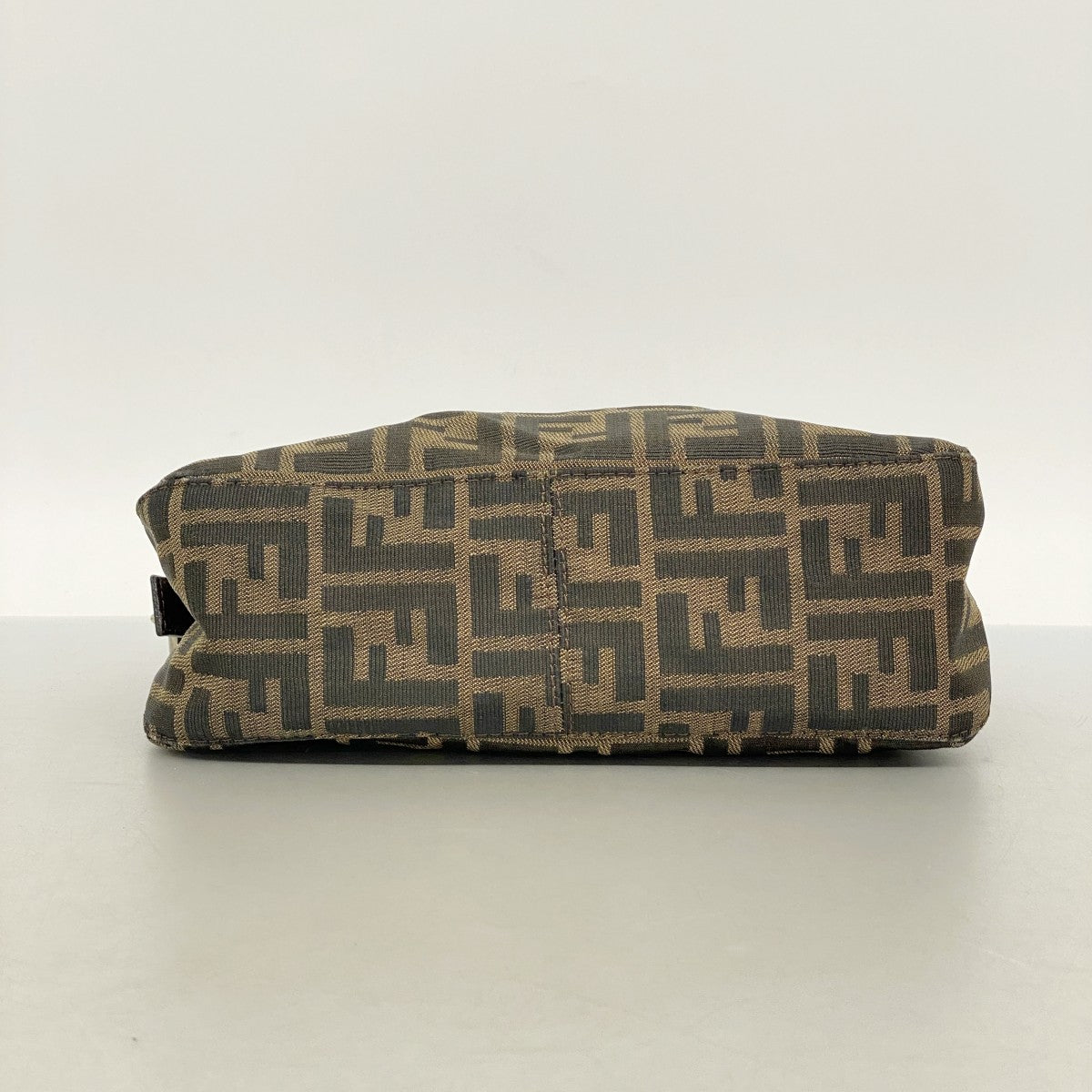【6ee4899】フェンディ ハンドバッグ ズッカ ナイロンキャンバス ブラウン シルバー金具【中古】レディース