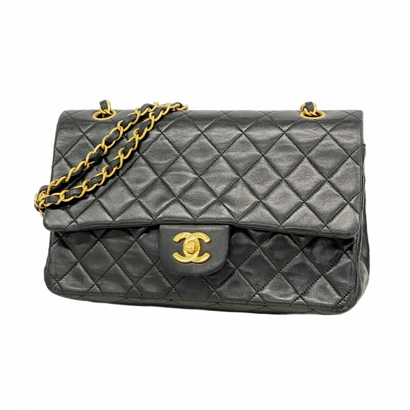 【6ee4982】シャネル ショルダーバッグ マトラッセ Wフラップ Wチェーン ラムスキン ブラック ゴールド金具【中古】レディース