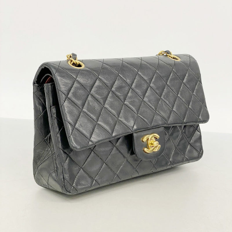 【6ee4982】シャネル ショルダーバッグ マトラッセ Wフラップ Wチェーン ラムスキン ブラック ゴールド金具【中古】レディース