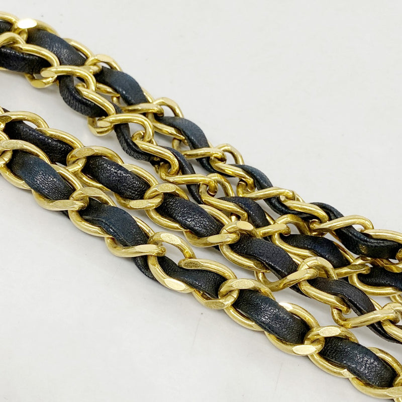 【6ee4982】シャネル ショルダーバッグ マトラッセ Wフラップ Wチェーン ラムスキン ブラック ゴールド金具【中古】レディース