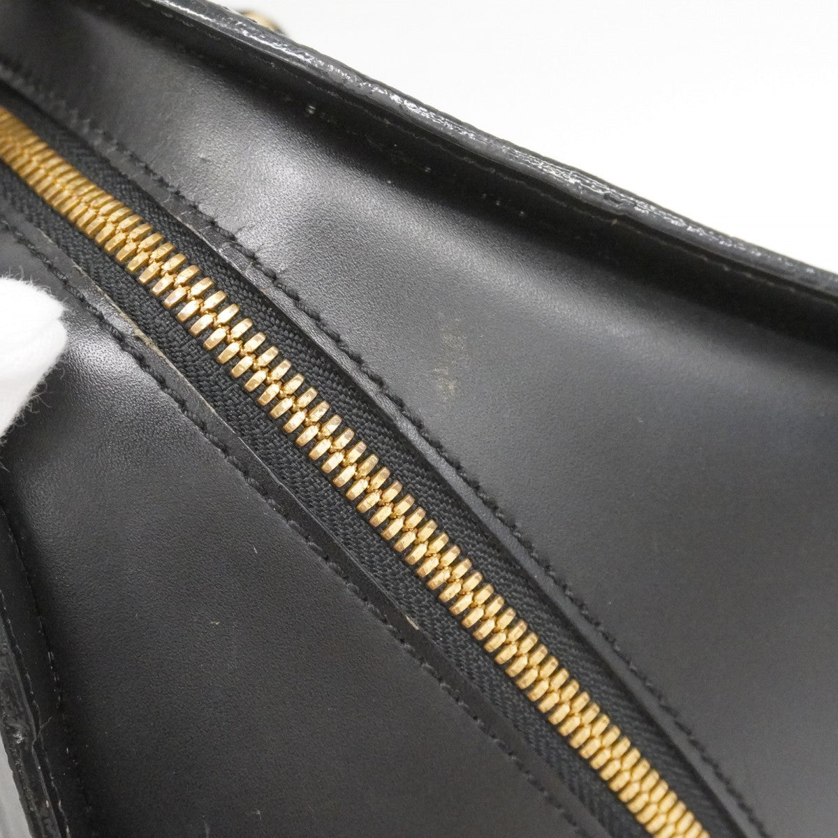 【6ee5327】ルイヴィトン ショルダーバッグ エピ ソルフェリーノ45 M42862 ノワール【中古】レディース