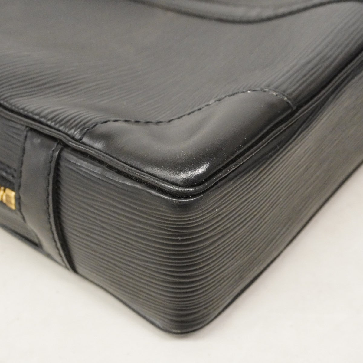 【6ee5565-k】ルイヴィトン ビジネスバッグ エピ ポルトドキュマンヴォワヤージュ M59162 ノワール【中古】メンズ