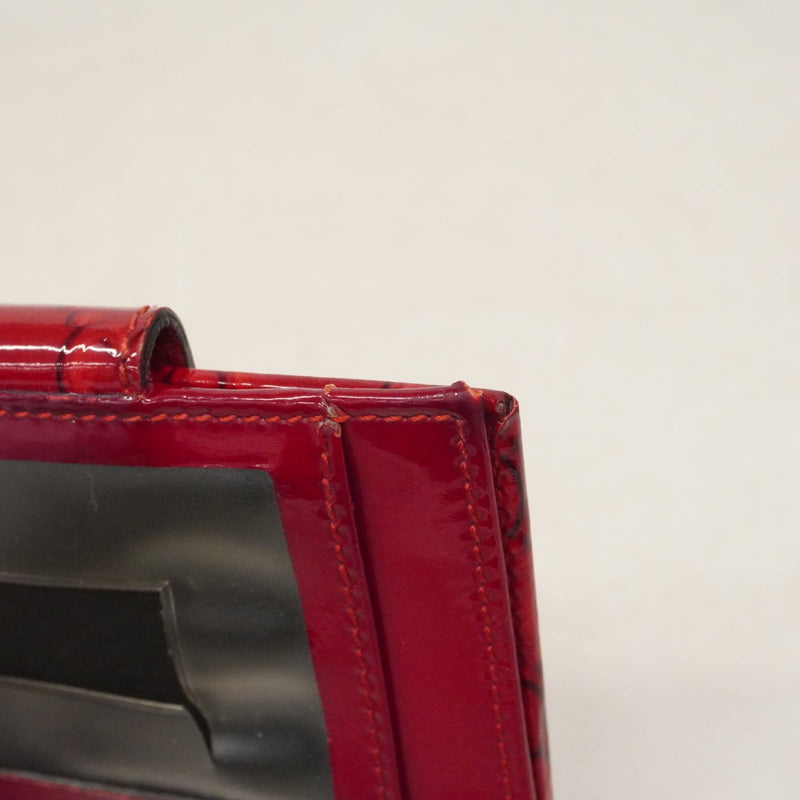 【6ee5574-k】グッチ カードケース 224261 エナメル レッド シャンパンゴールド金具【中古】レディース