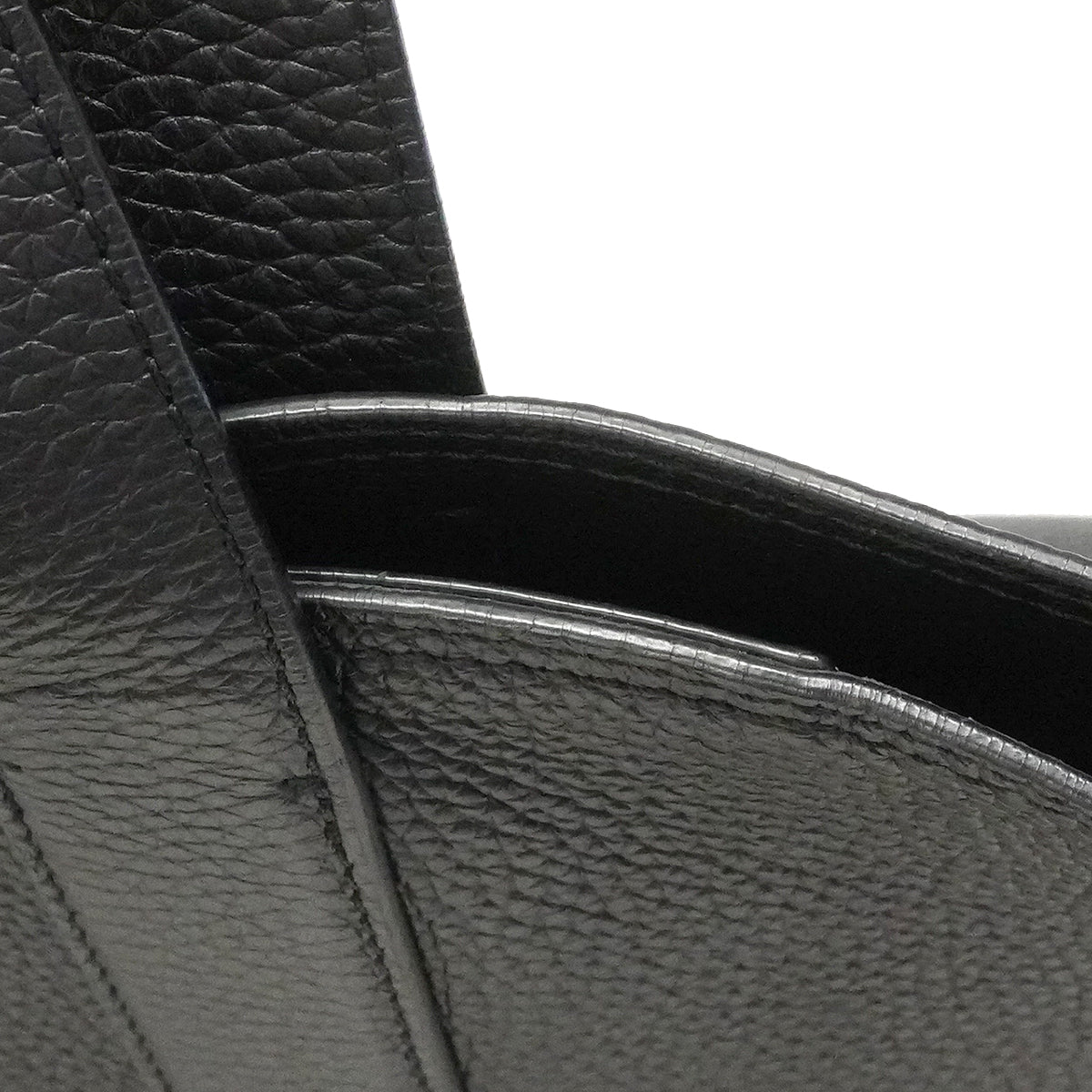 【6ee5581】ルイヴィトン トートバッグ トリヨン カバヴォワヤージュNV M52817 ブラック【中古】メンズ