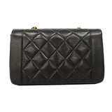 【6ee5661】シャネル ショルダーバッグ ダイアナ チェーンショルダー ラムスキン ブラック ゴールド金具【中古】レディース